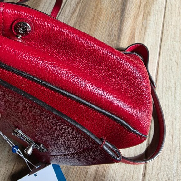 Louis Vuitton Rubis Tauruillon  Pebble Leather Lockme II Shoulder Handbag BB - Picture 11 of 16